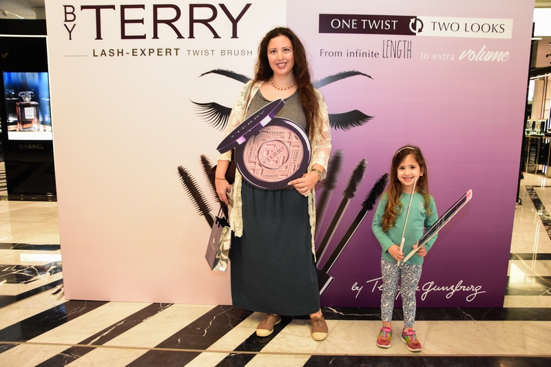 By Terry Lash-Expert Twist Brush